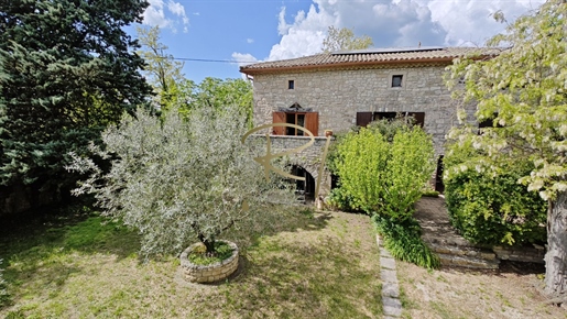 Issirac 300m²