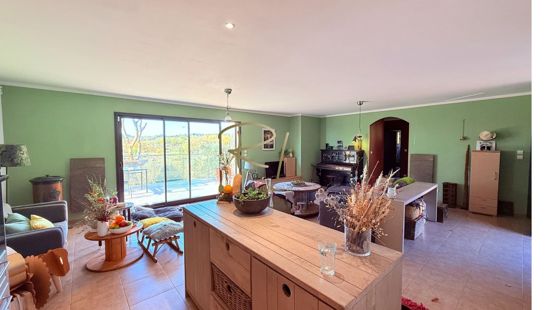 Maison à vendre, 130m², Barjac