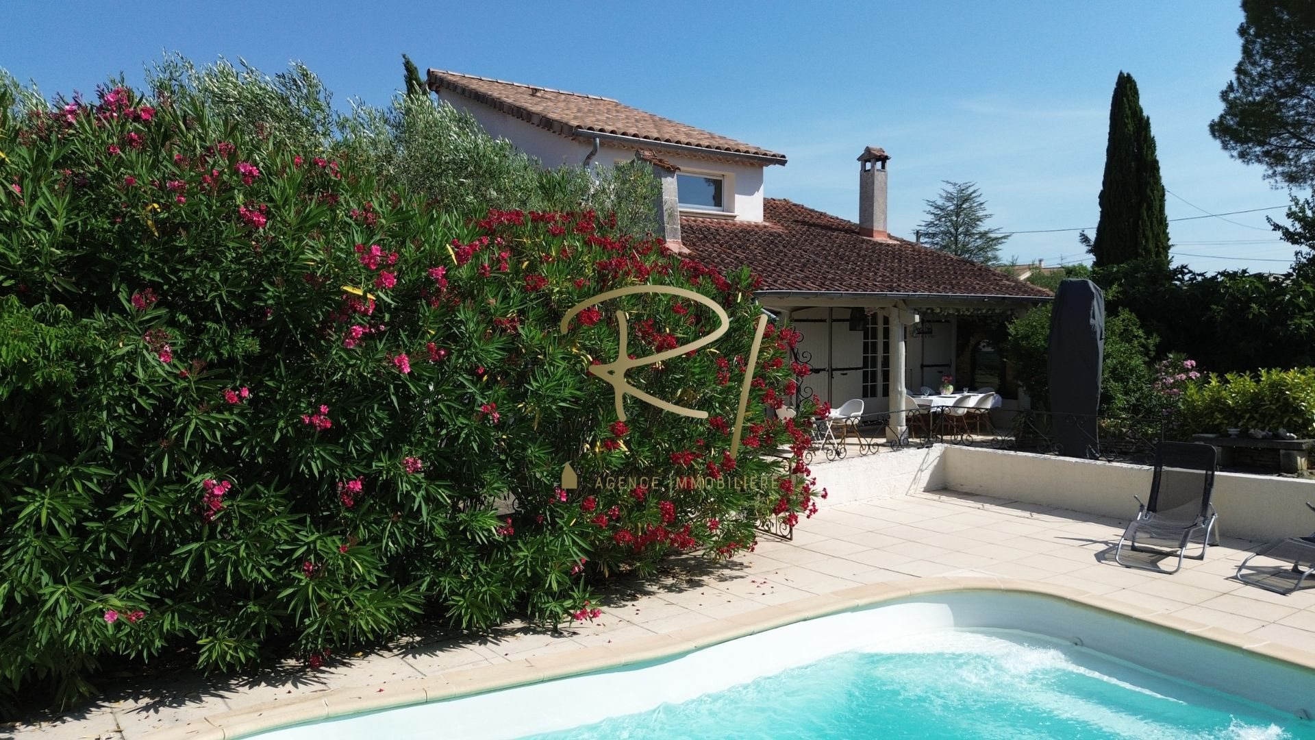 Maison à vendre, 105m², Saint-Sauveur-de-Cruzières