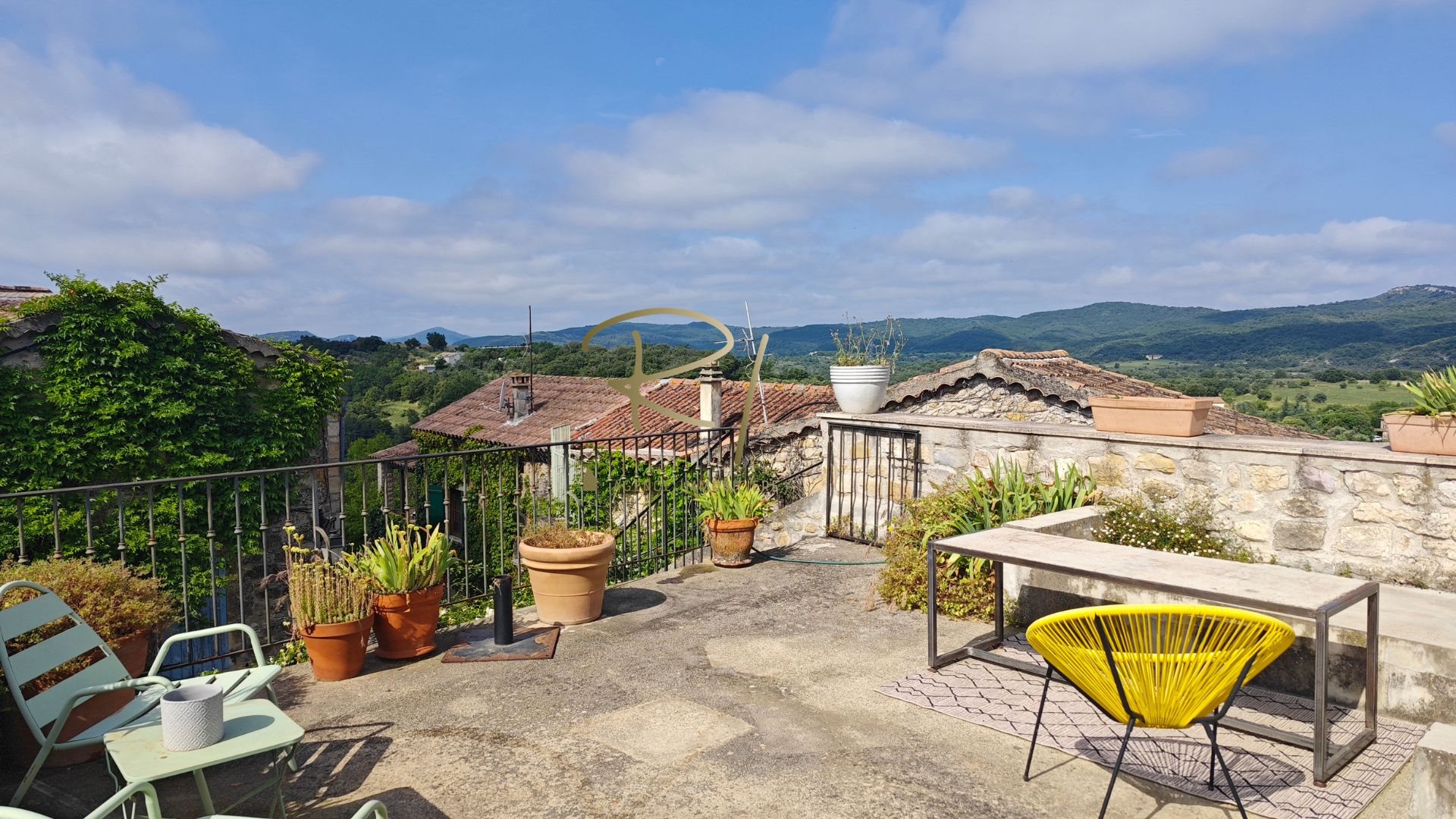 Maison à vendre, 162m², Bessas