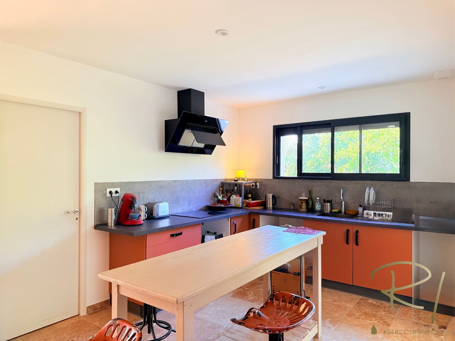 Maison à vendre, 117m², Barjac