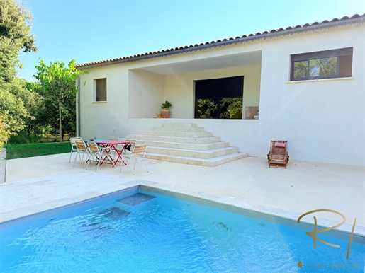 Maison 5 pièces 117 m² · à Barjac · 117 m² · 399 000 €