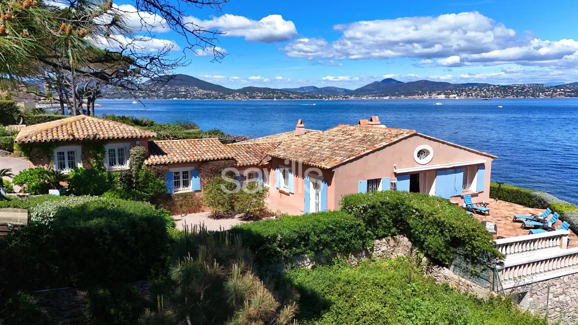 Saint-Tropez - Delightful Waterfront property with breathtaking sea views - Vue 2