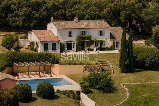Maison 5 pièces 260 m² · à Grimaud · 260 m² · 1 990 000 €