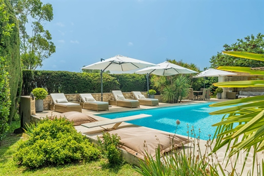 Roquefort-les-Pins (Alpes-Maritimes)
