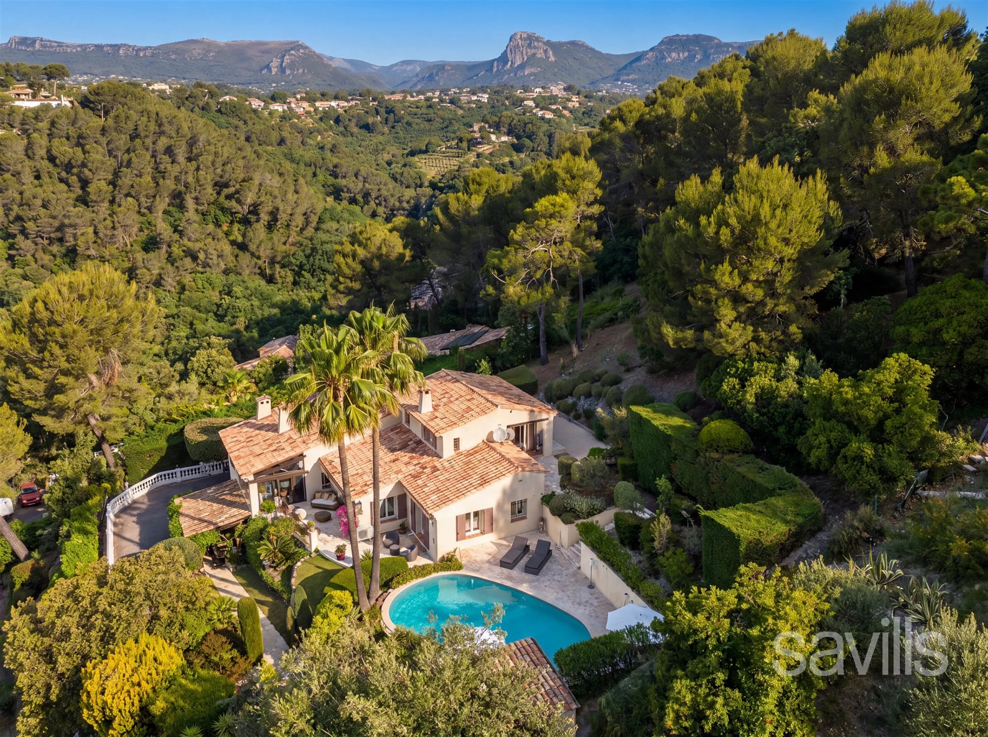 Maison à vendre, 233m², La Gaude