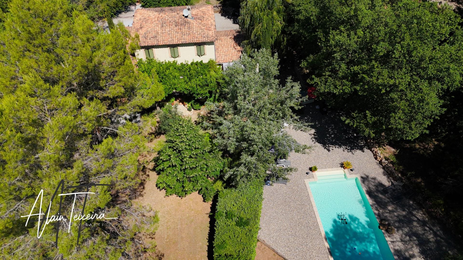 Maison à vendre, 220m², Lorgues