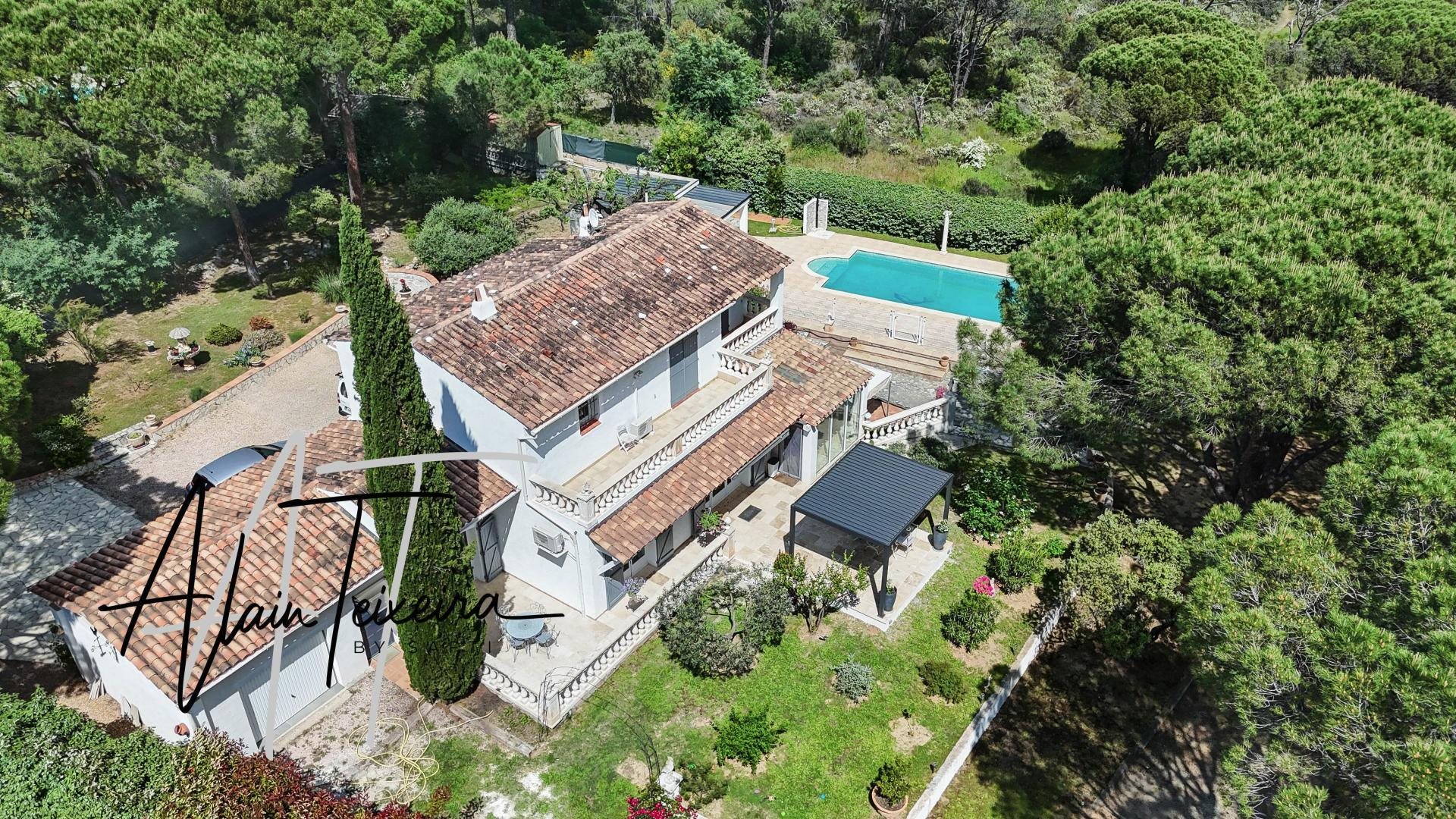 Maison à vendre, 160m², Vidauban