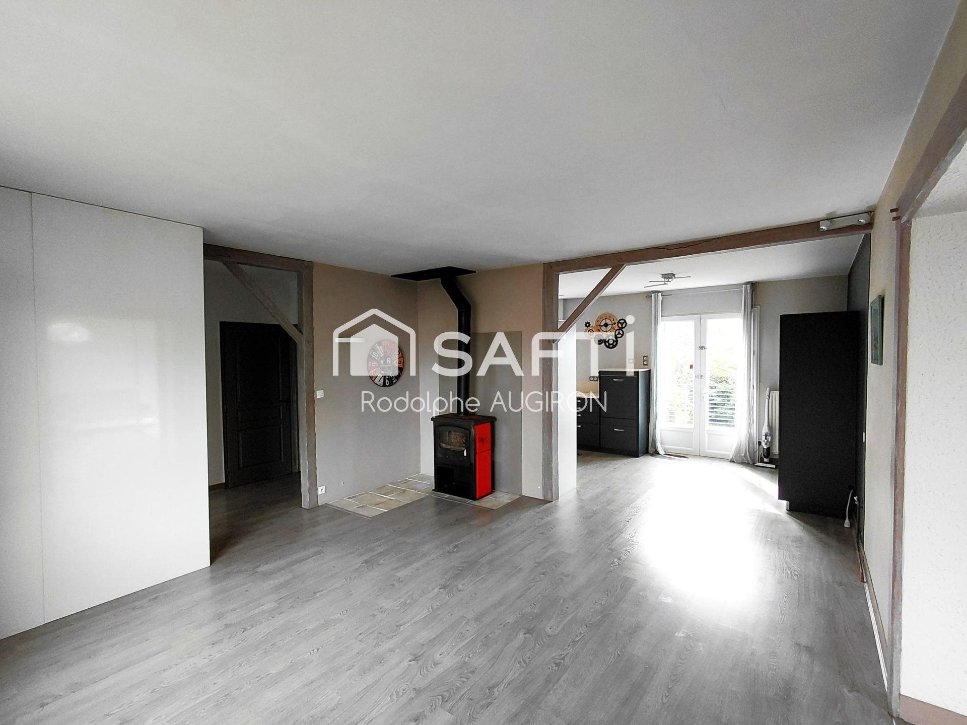 Maison à vendre, 202m², Saint-Pierre-La-Noue