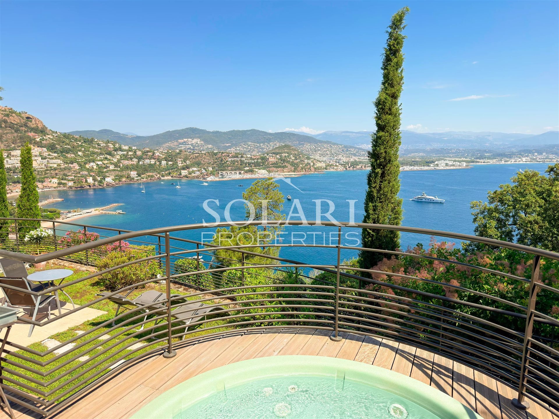 Maison à vendre, 120m², Théoule-sur-Mer