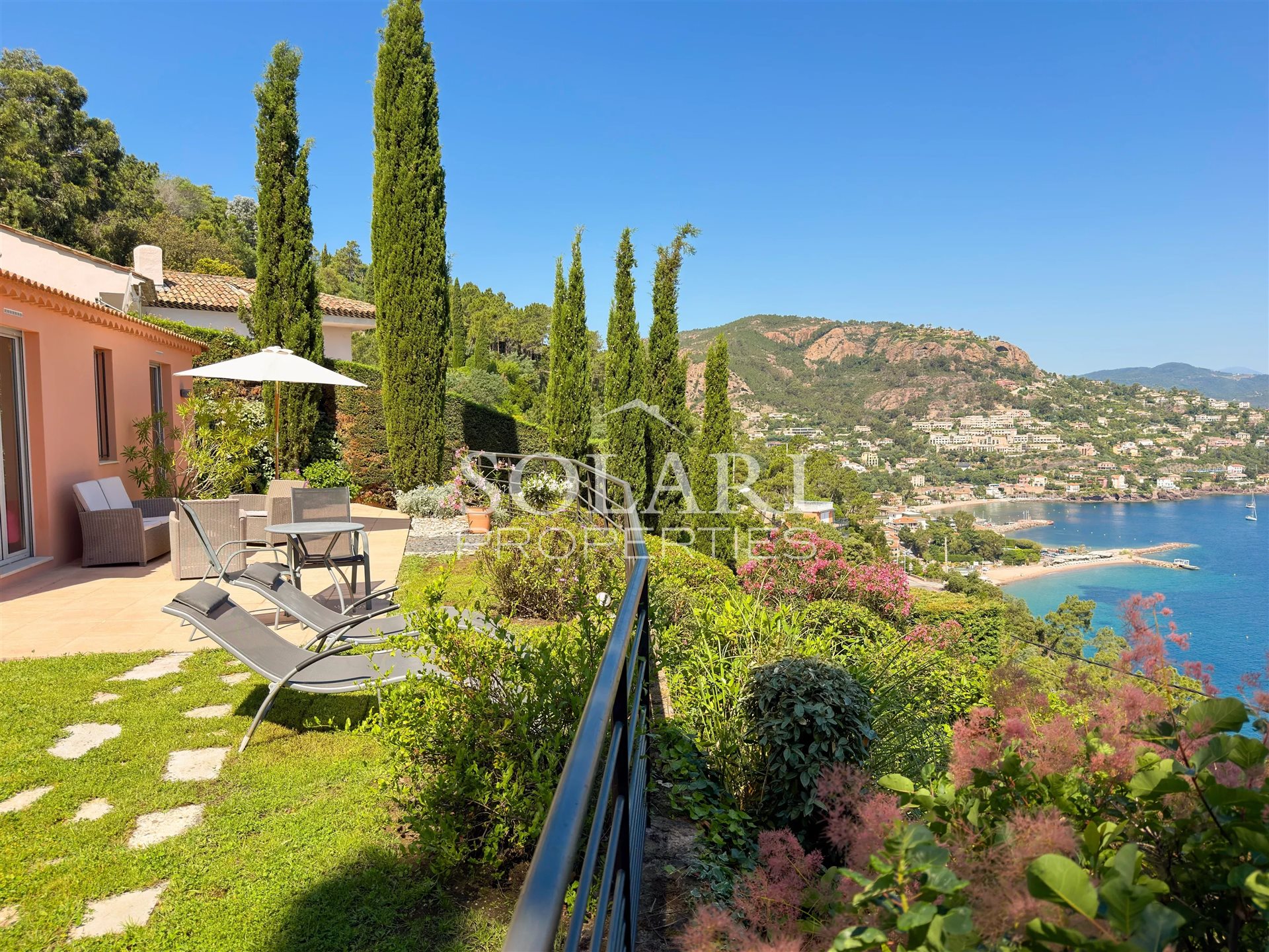 Maison à vendre, 120m², Théoule-sur-Mer