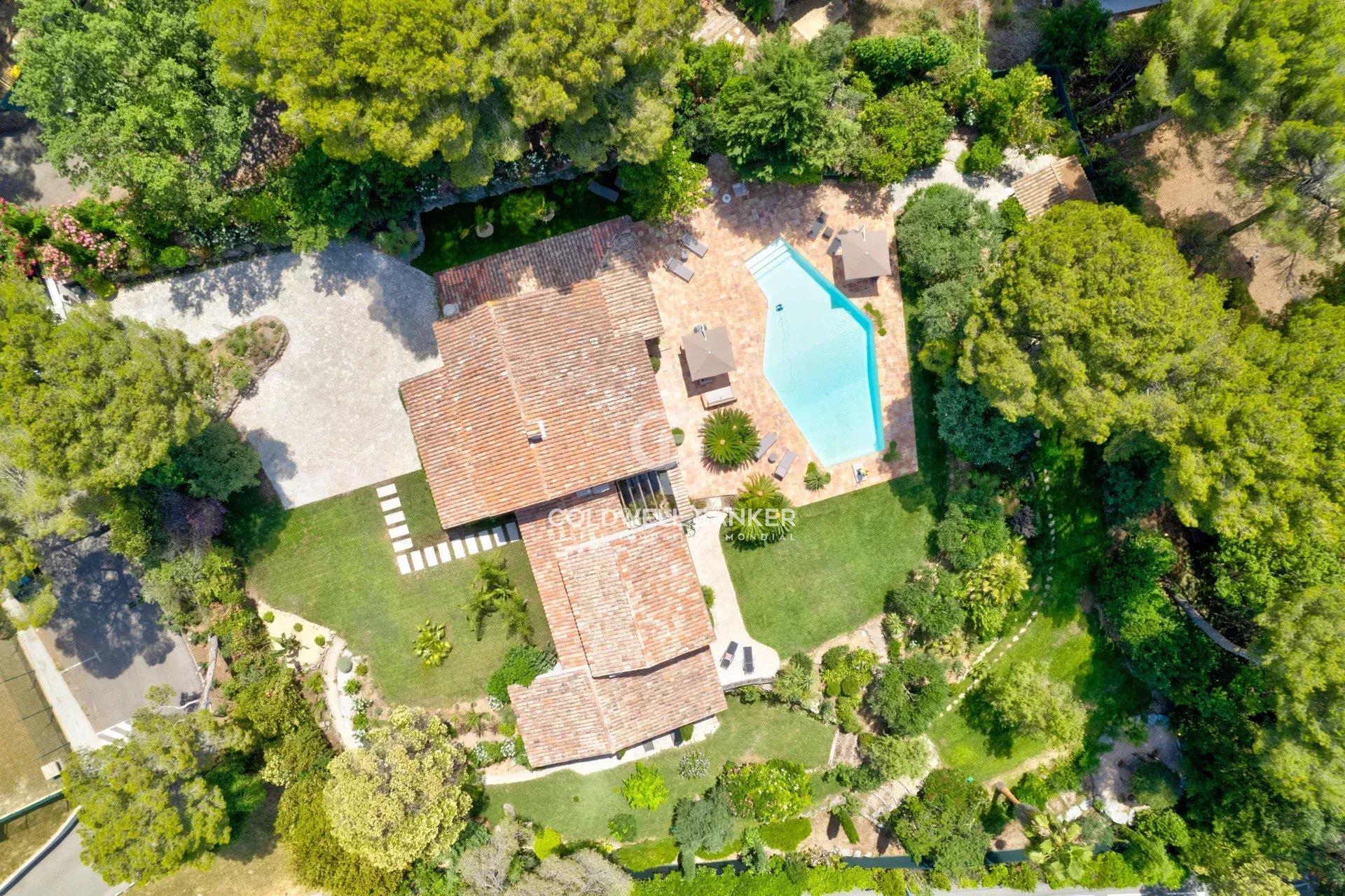 Maison à vendre, 430m², Mougins