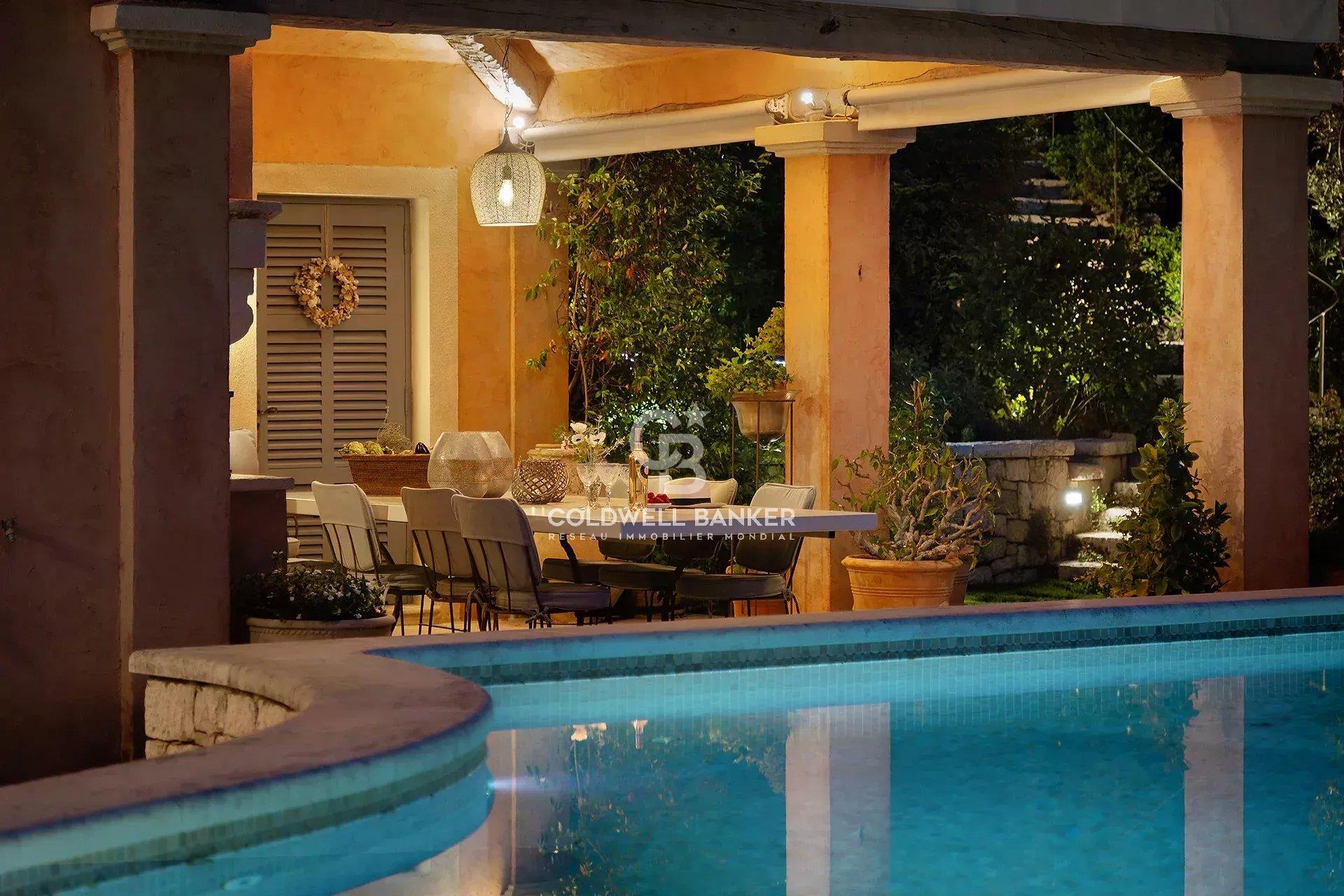 Maison à vendre, 707m², Valbonne