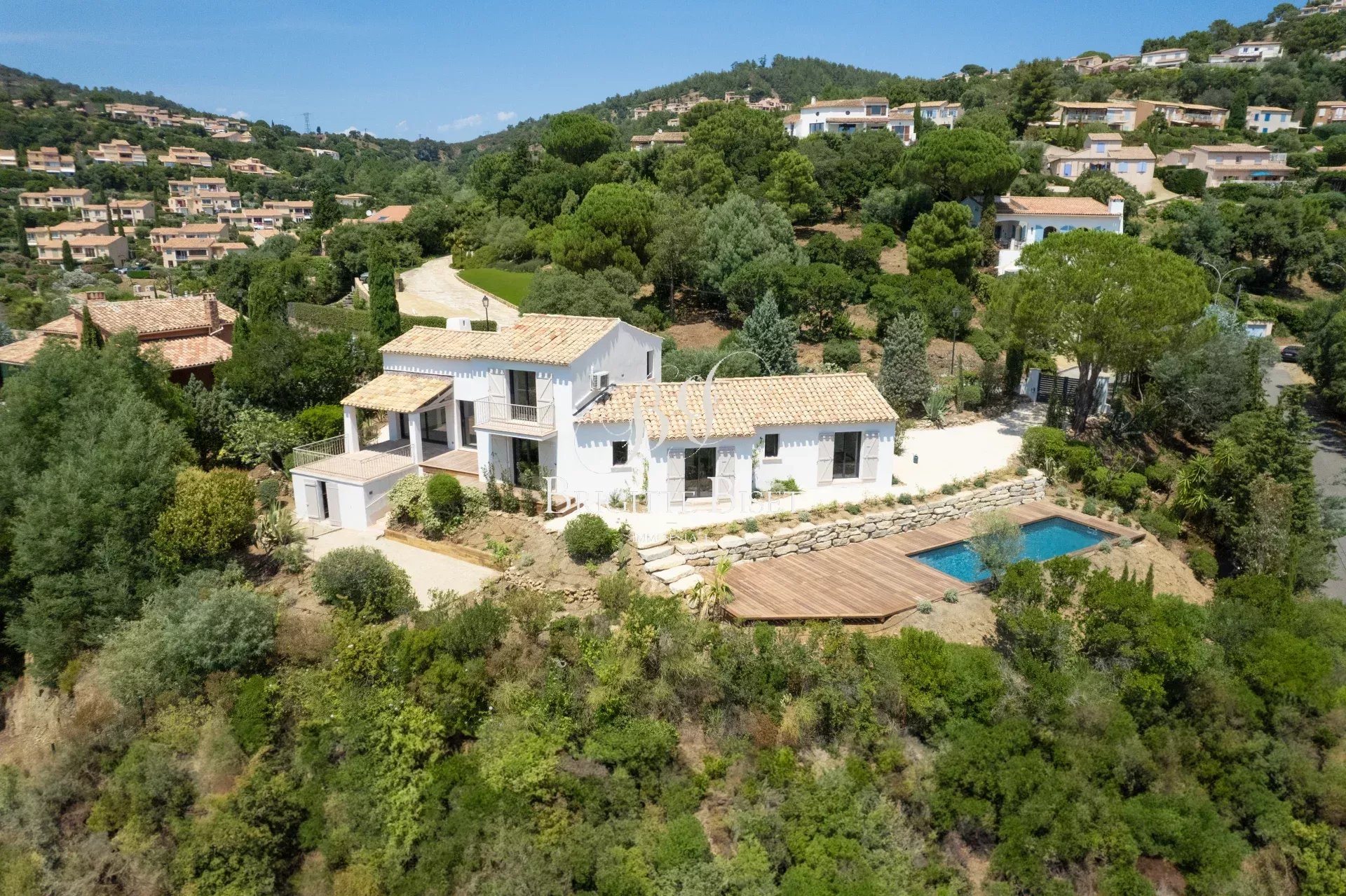 Maison à vendre, 135m², Les Issambres