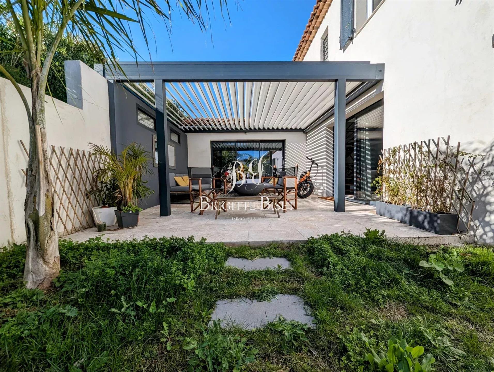 Maison à vendre, 90m², Sainte-Maxime