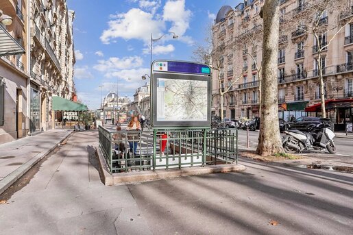 Appartement 5 pièces 130 m² · à Paris 15ème · 130 m² · 1 390 000 €