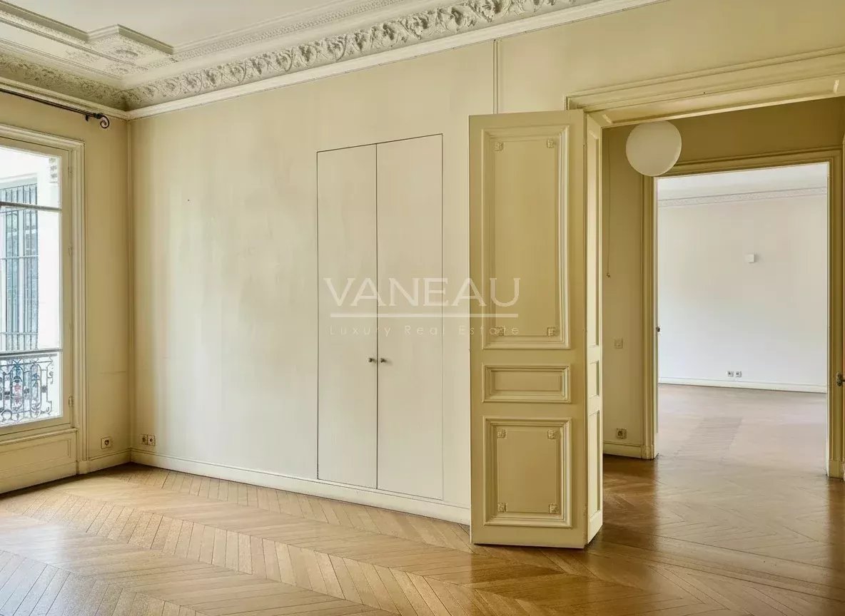 Appartement – Paris 8 - Vue 5