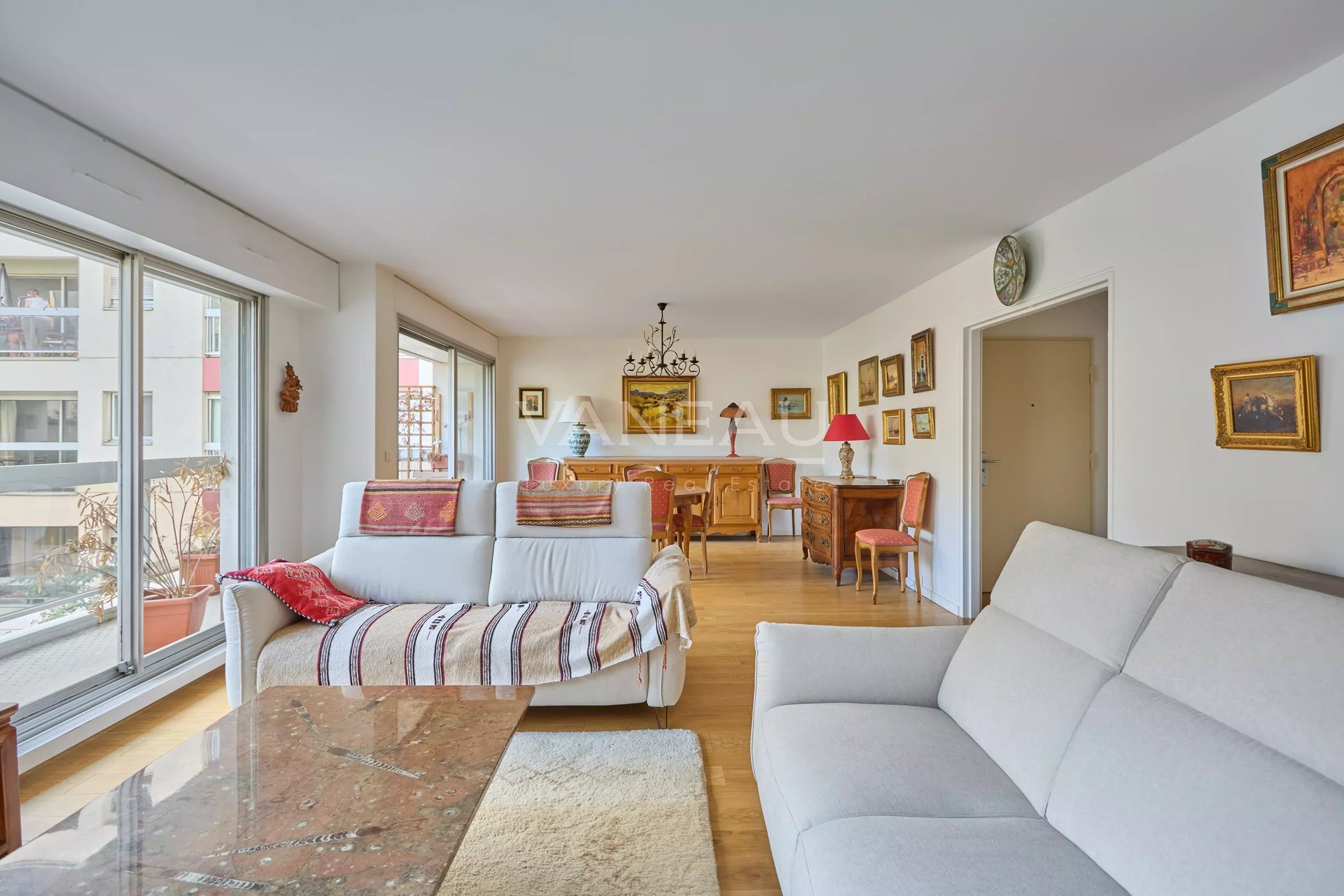 Appartement – Paris 15 - Vue 2