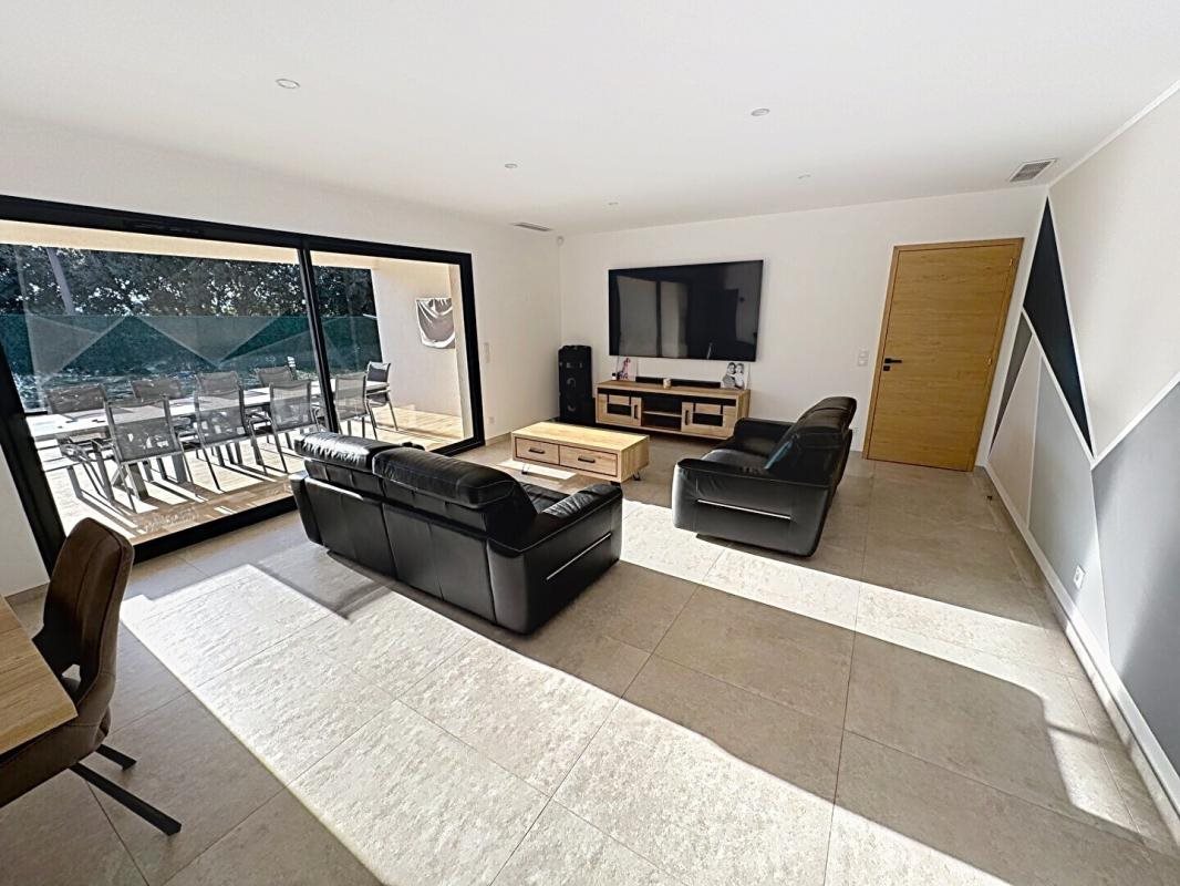Maison à vendre, 165m², Trans-en-Provence