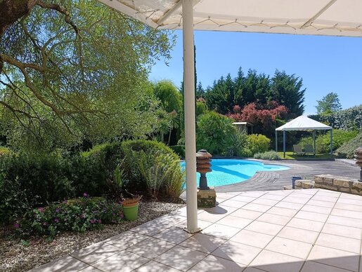 Maison 9 pièces 250 m² · à Sault-de-Navailles · 250 m² · 466 600 €