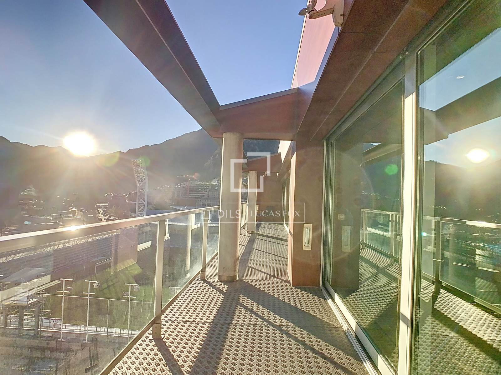 Dúplex de 3 habitaciones en venta en Andorra la Vella · 15 de 60