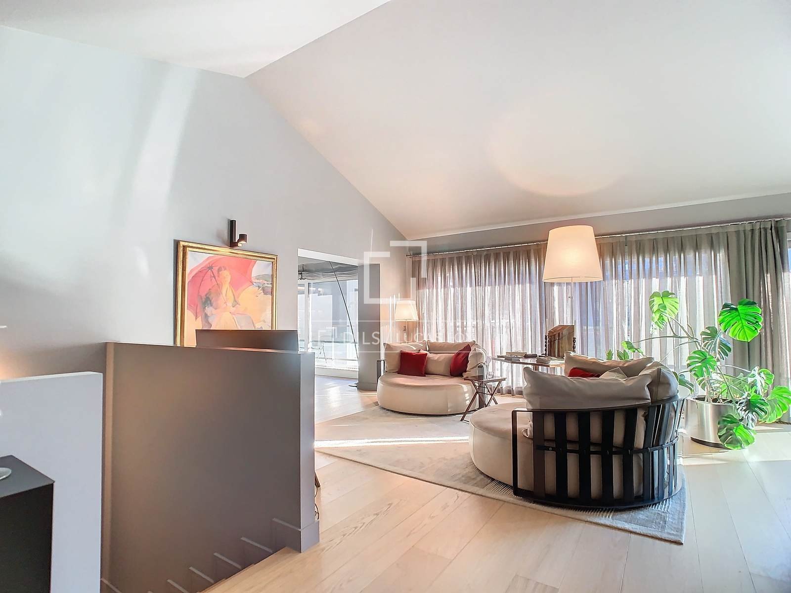 Dúplex de 3 habitaciones en venta en Andorra la Vella · 3 de 60