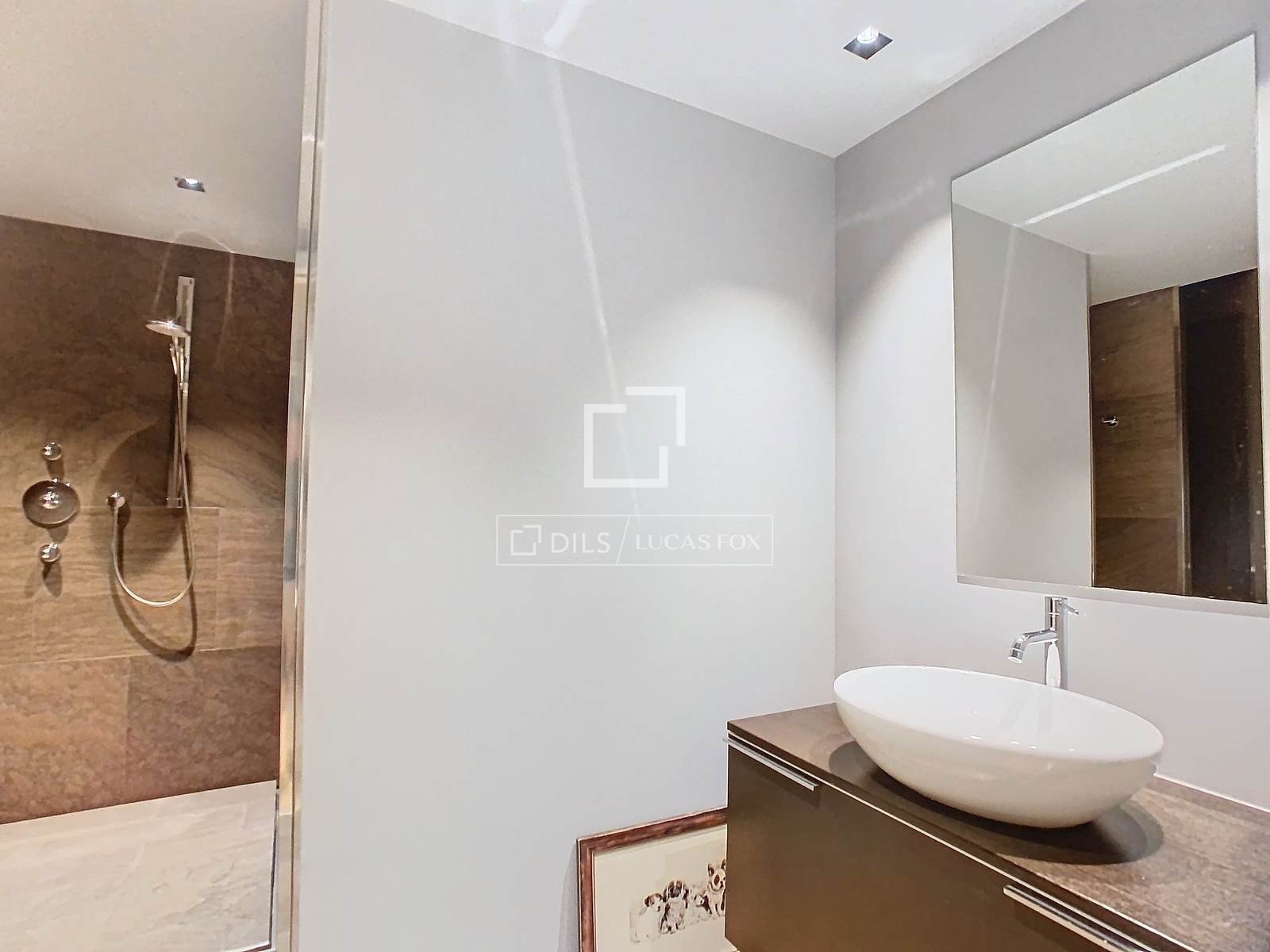 Dúplex de 3 habitaciones en venta en Andorra la Vella · 30 de 60