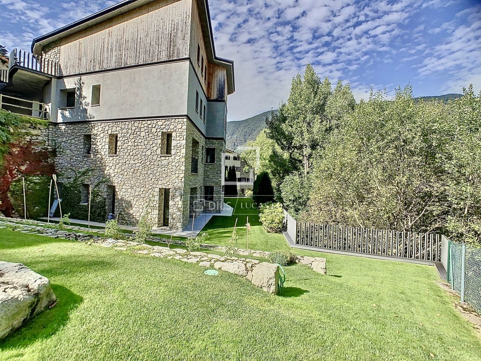 6-bedroom chalet for sale in Encamp · 54 of 60