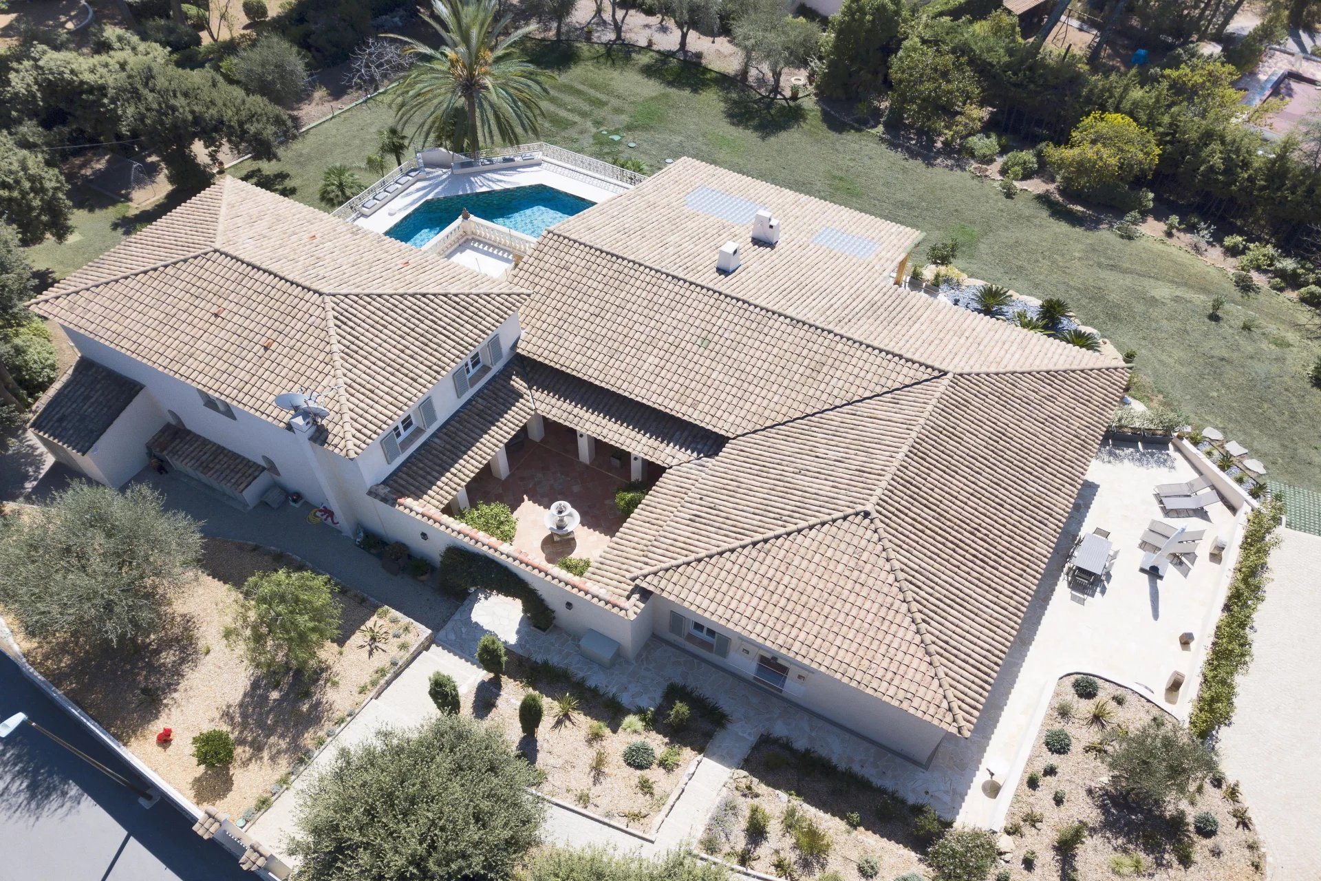 Maison à vendre, 555m², Biot