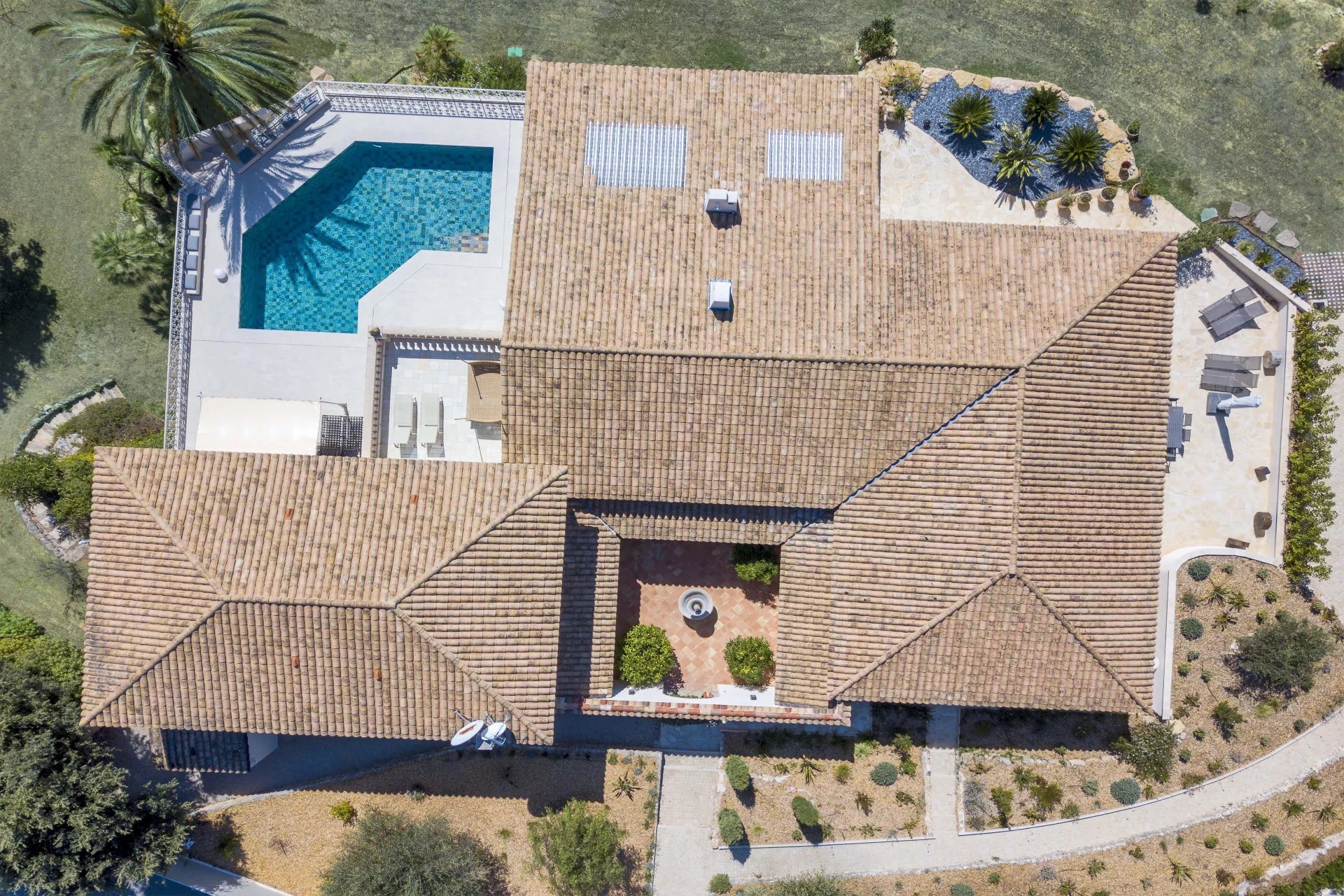 Maison à vendre, 555m², Biot