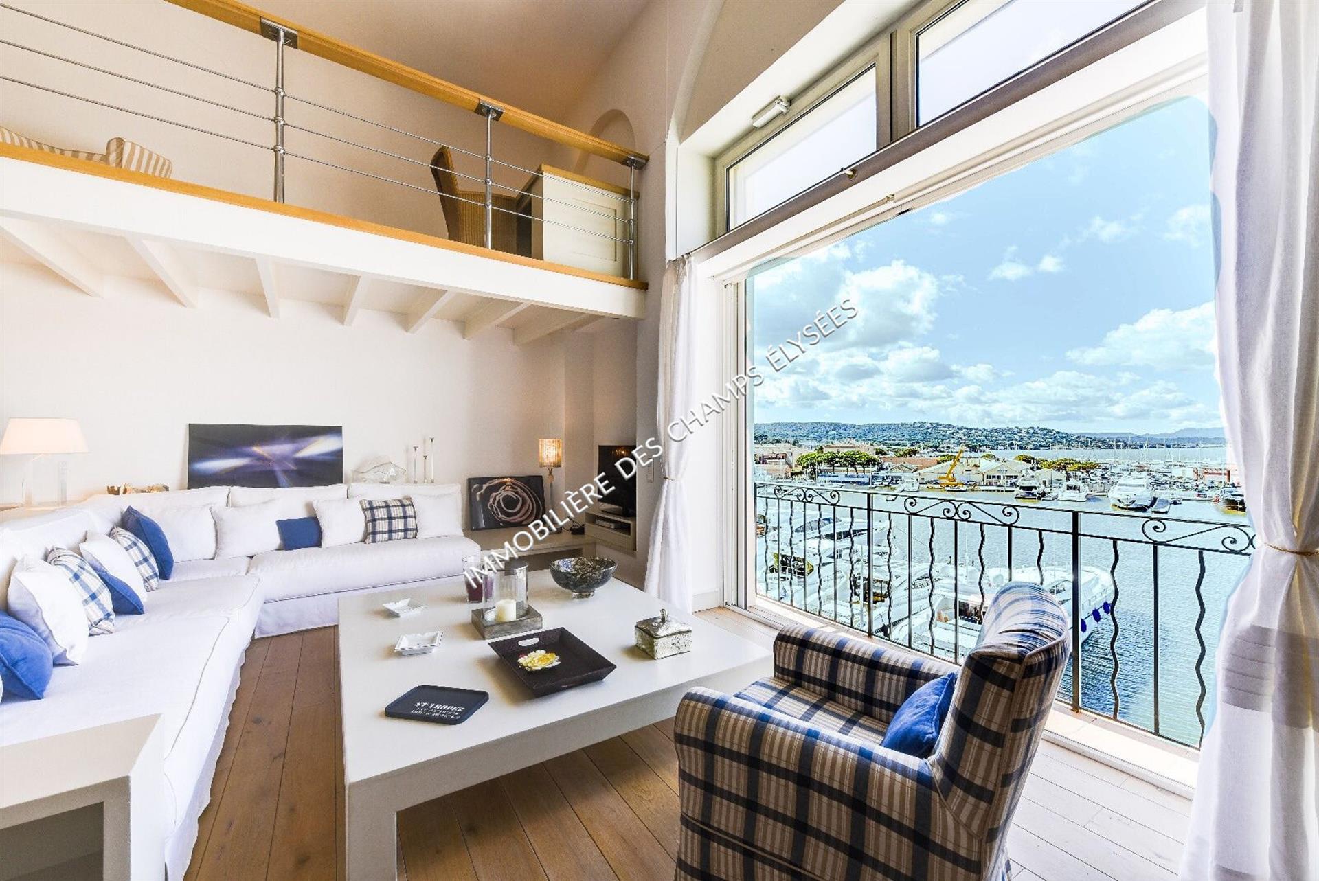 Appartamento 3 locali, 130 m²