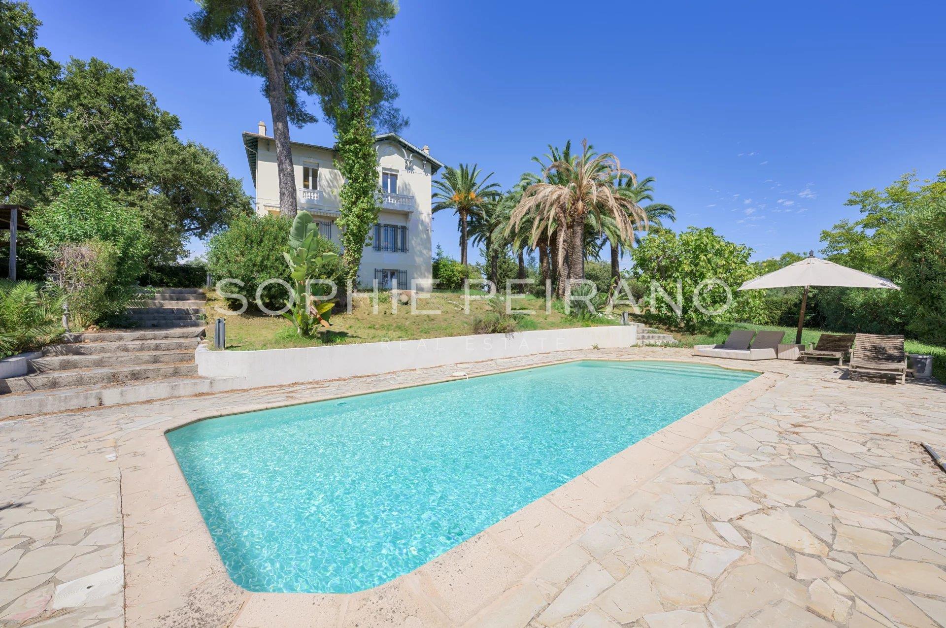 Antibes- Belle Époque Villa With Pool - Ansicht 2