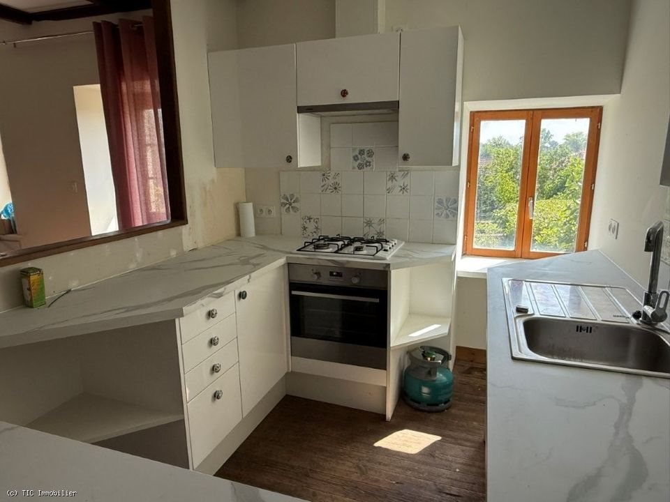 Maison à vendre, 80m², Champagne-Mouton