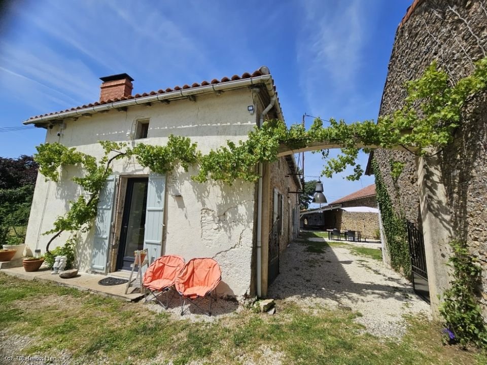 Maison à vendre, 95m², Saint-Claud
