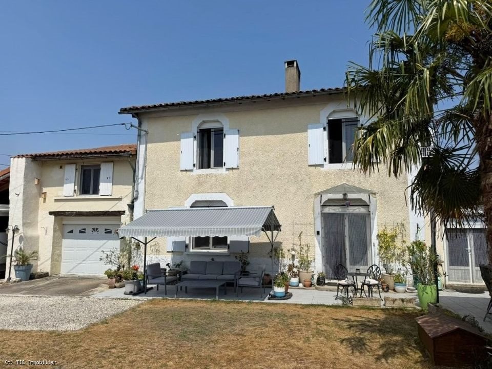 Maison à vendre, 162m², Chef-Boutonne
