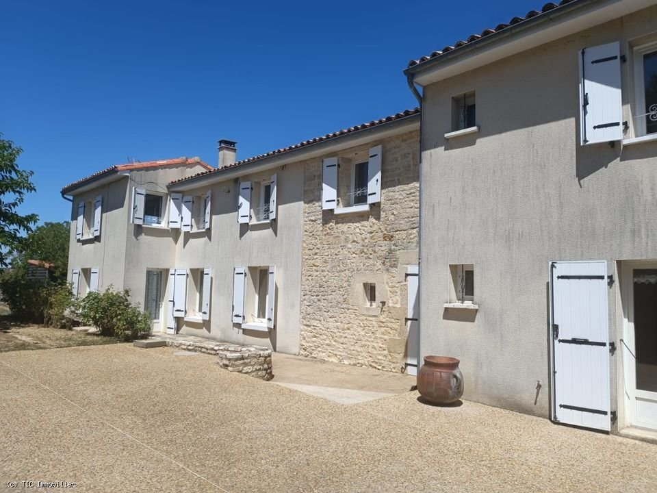 Maison à vendre, 150m², Brettes