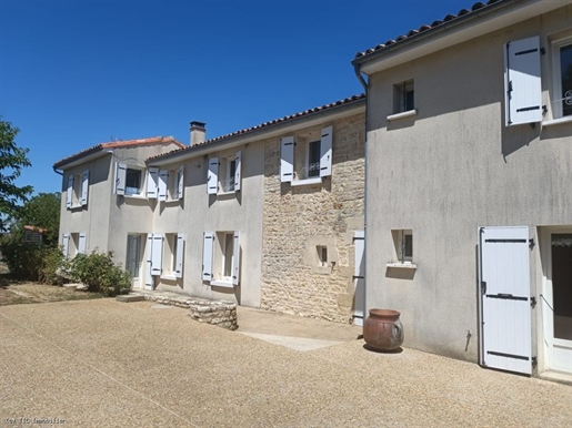 Maison 6 pièces 150 m² · à Brettes · 150 m² · 180 850 €