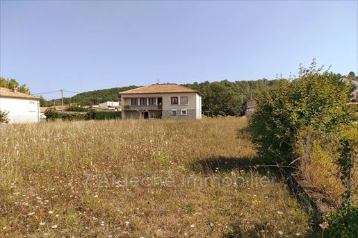 Maison 4 pièces 80 m² · à Ruoms · 80 m² · 189 000 €