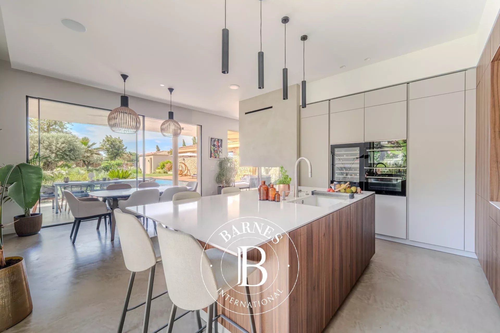 Maison à vendre, 225m², Éguilles