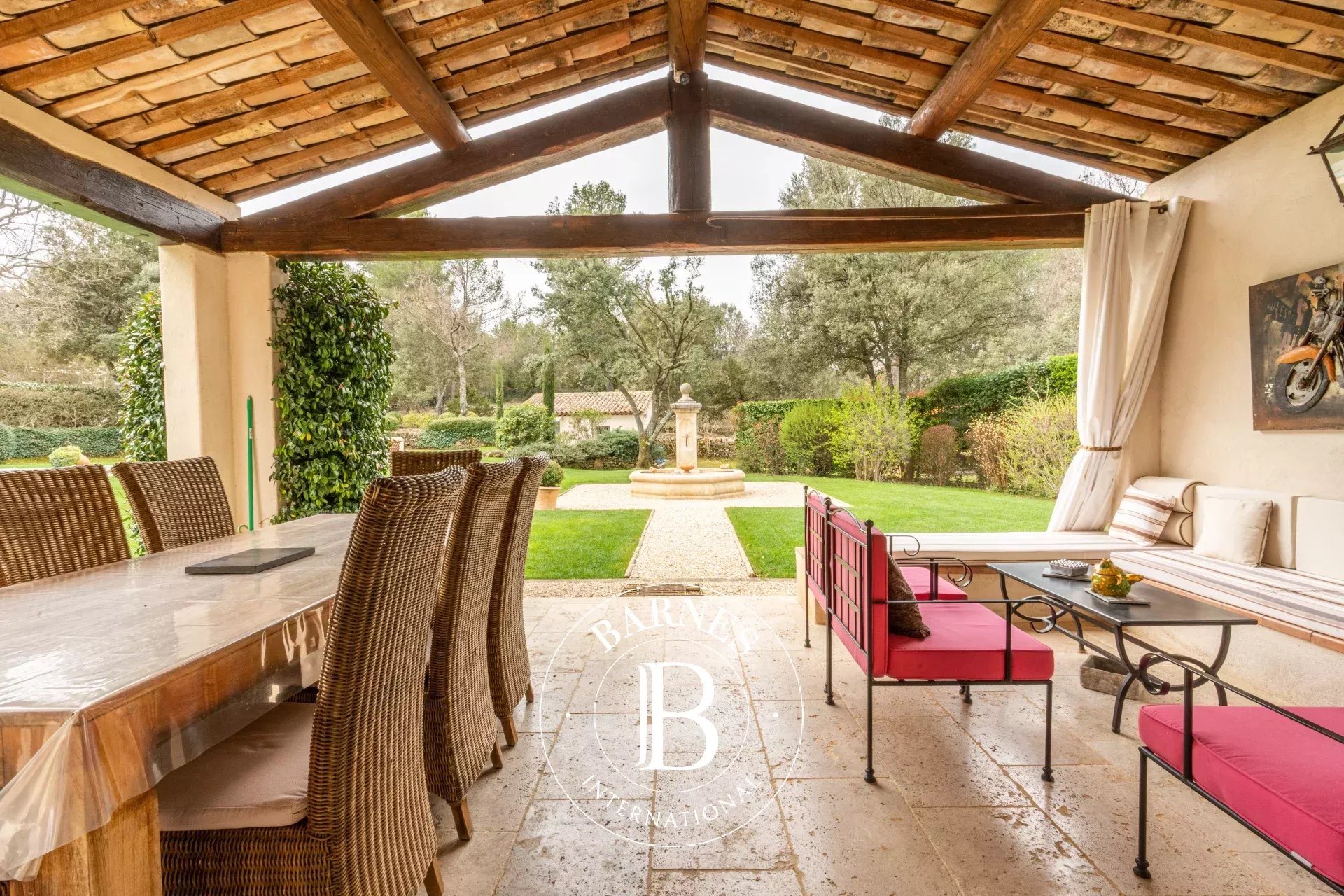 Maison à vendre, 239m², Jouques