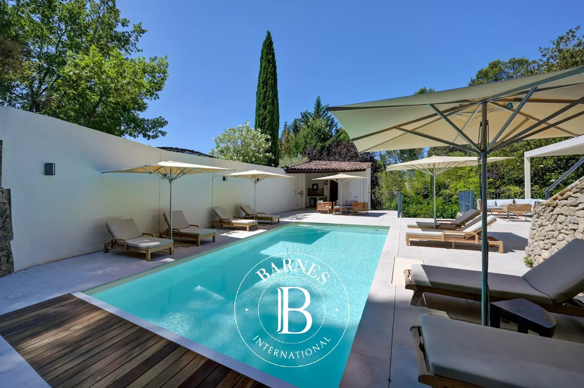 Maison à vendre, 400m², Saint-Marc-Jaumegarde