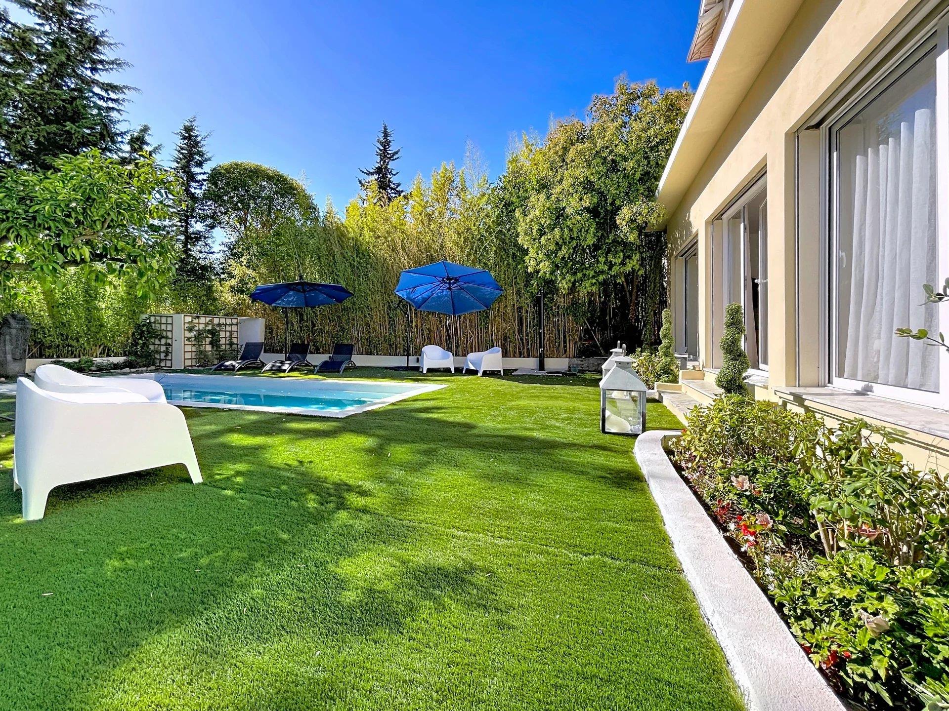 Maison à vendre, 230m², Le Cannet
