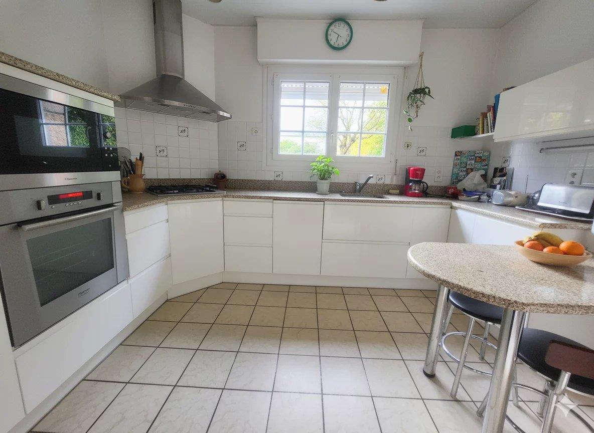 Maison à vendre, 123m², Carhaix-Plouguer