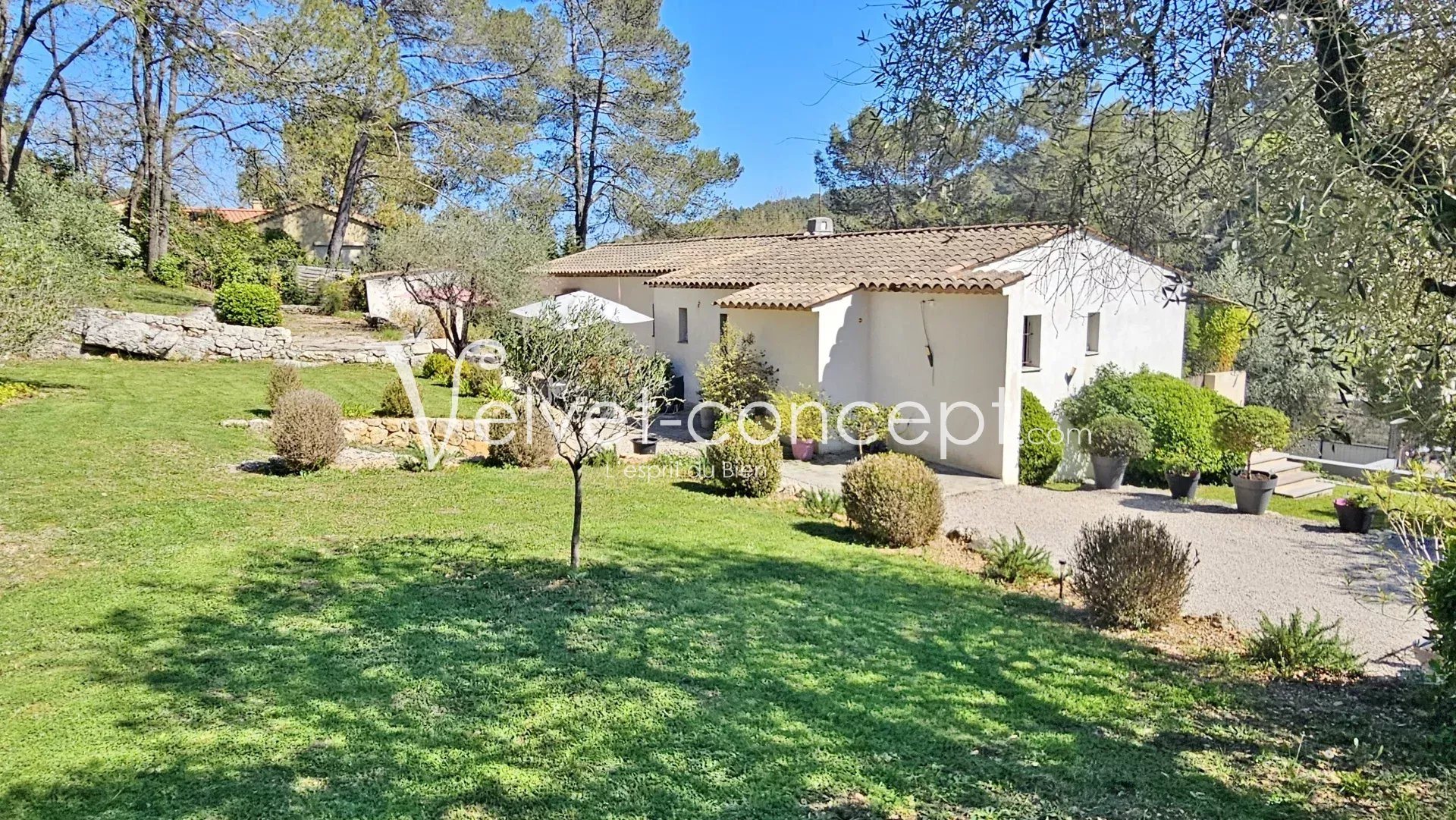 Maison à vendre, 120m², Valbonne