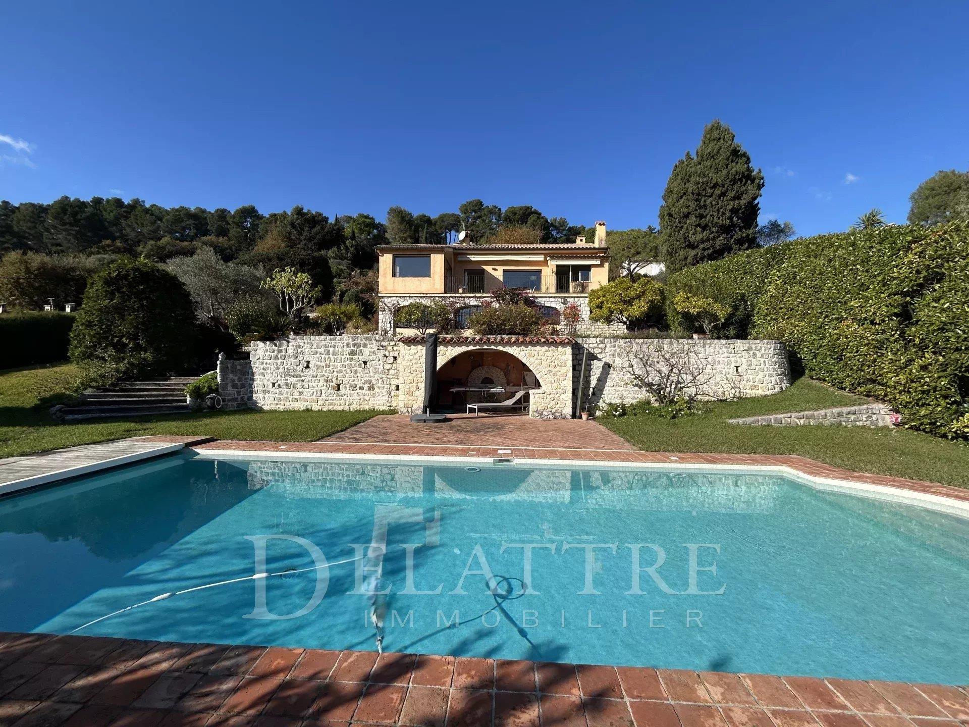 Maison à vendre, 172m², La Colle-sur-Loup
