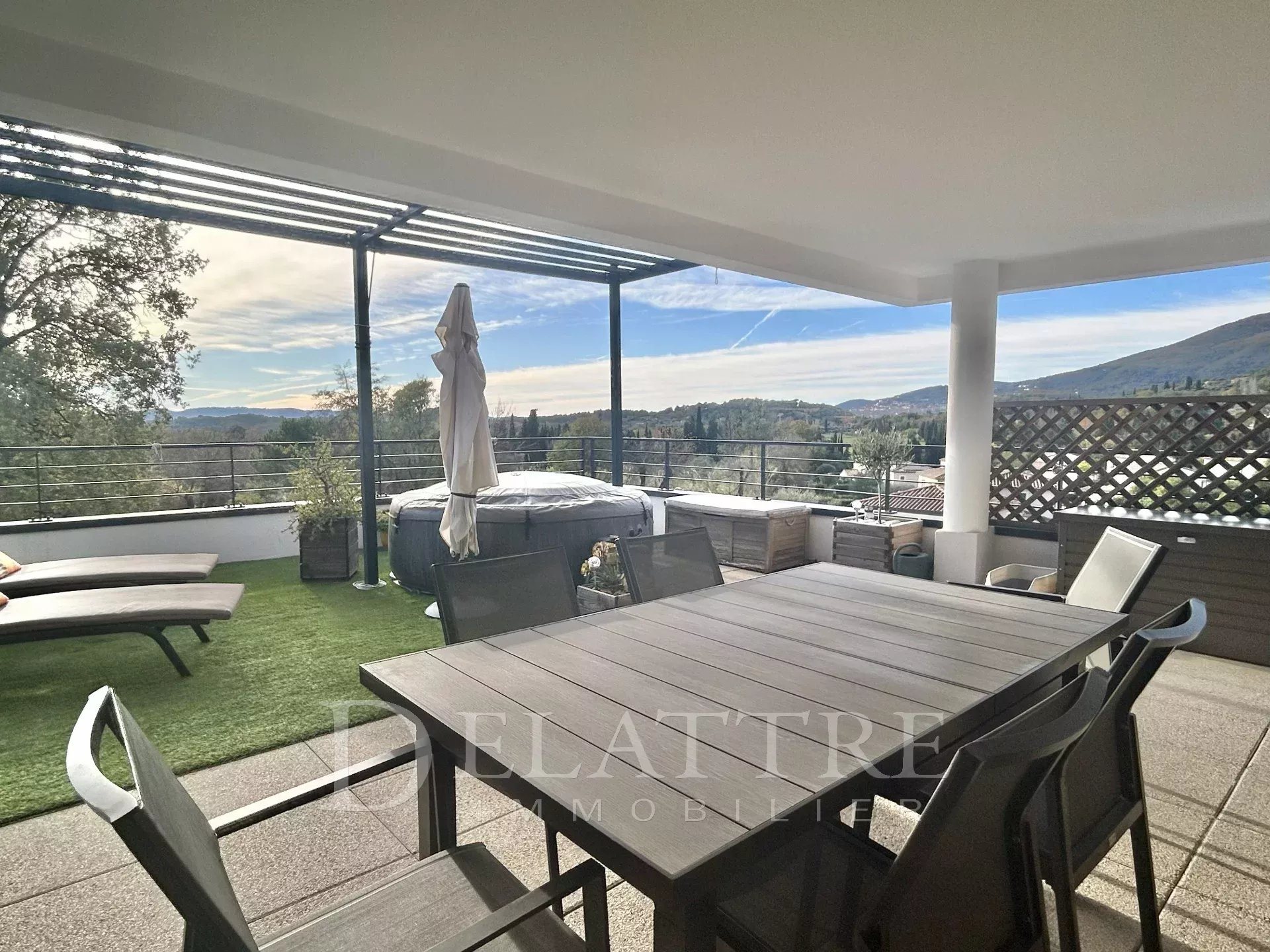 Appartement à vendre, 66m², Opio