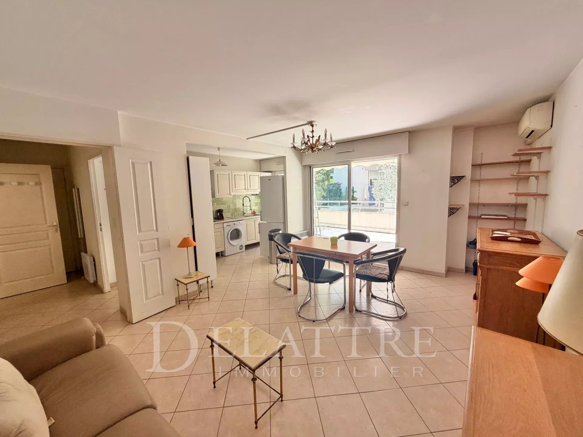 Appartement à vendre, 69m², Antibes