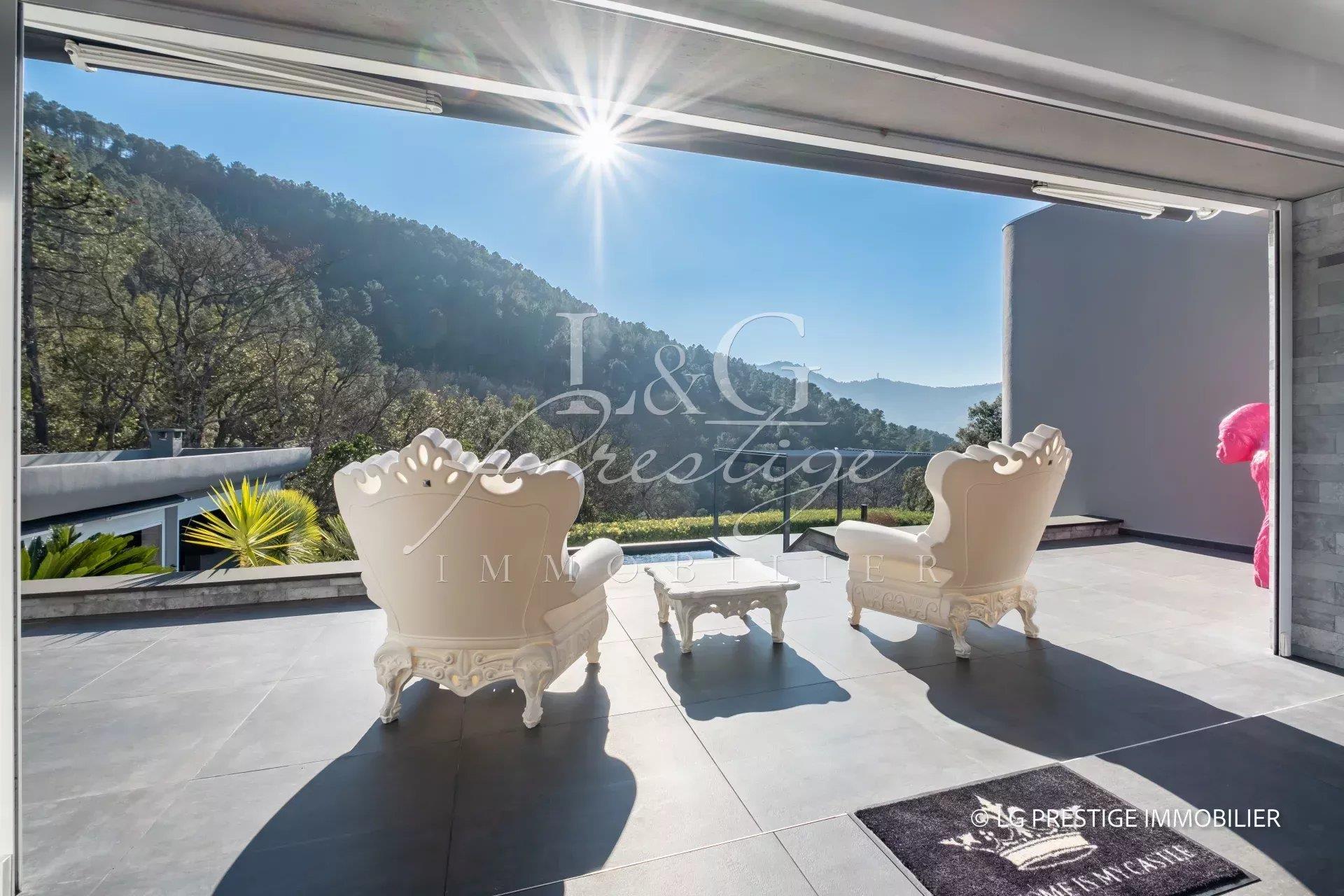 Maison à vendre, 350m², Mandelieu-la-Napoule