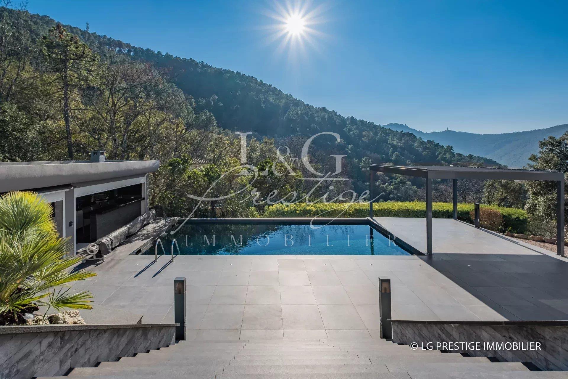 Maison à vendre, 350m², Mandelieu-la-Napoule
