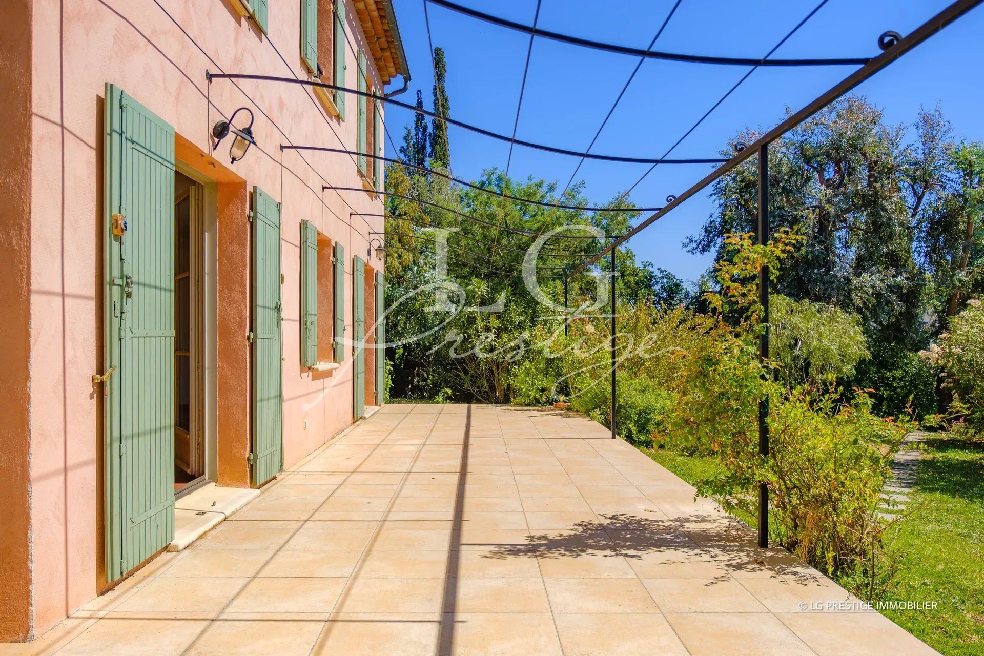 Maison à vendre, 100m², Mandelieu-la-Napoule
